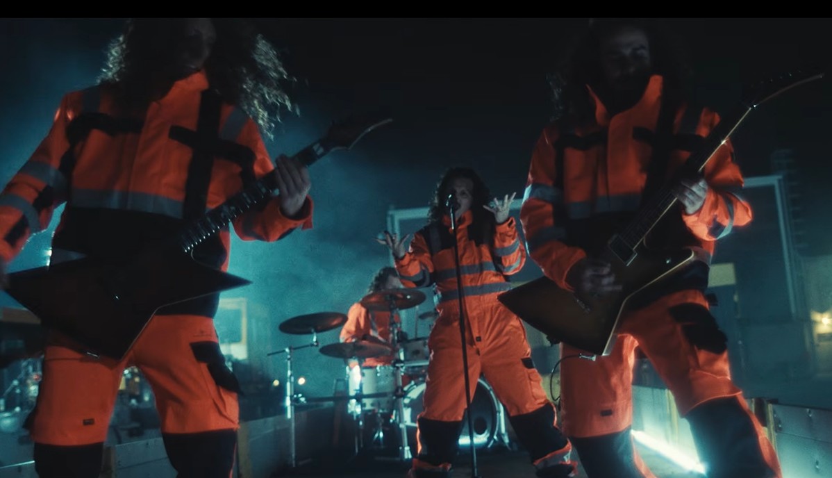 Du betrachtest gerade BAEST – `Stormbringer (Togskinner)´ Videopremiere geteilt