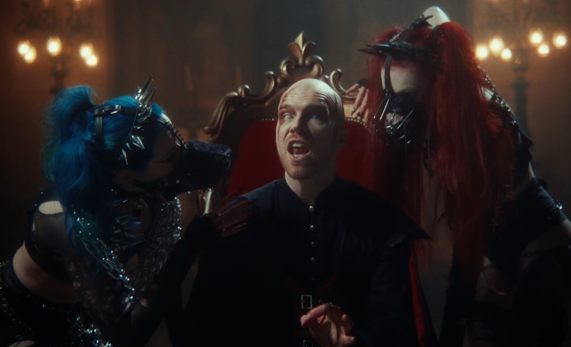 Du betrachtest gerade DOMINUM ft. BATTLE BEAST – `Night Is Calling´ Titelsong im Video
