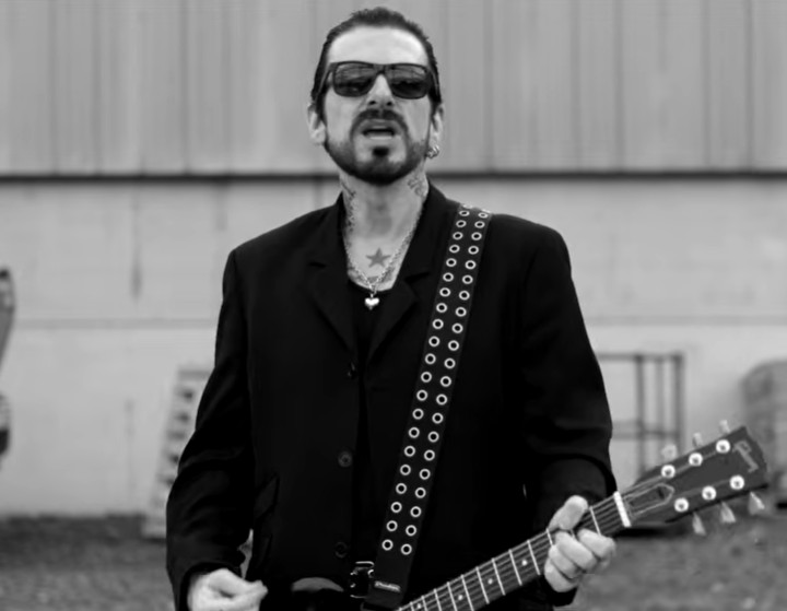 Du betrachtest gerade RICKY WARWICK ft. Phil Collen (Def Leppard) – `Seek Zen Destroy´ Videosingle ist online