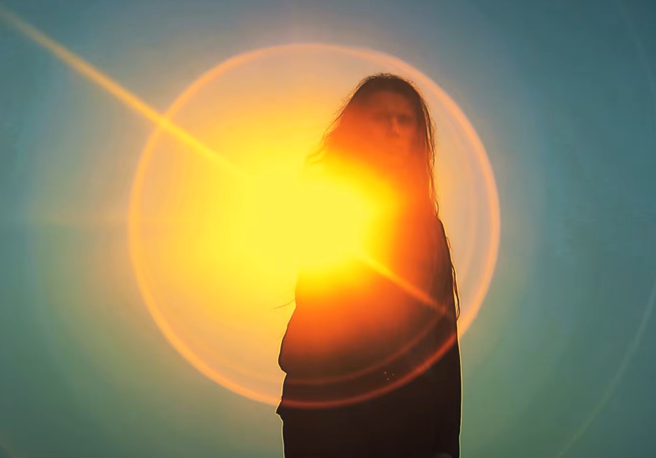Du betrachtest gerade HEAVENWOOD – `The Sun´ Videopremiere der Gothic Metaller