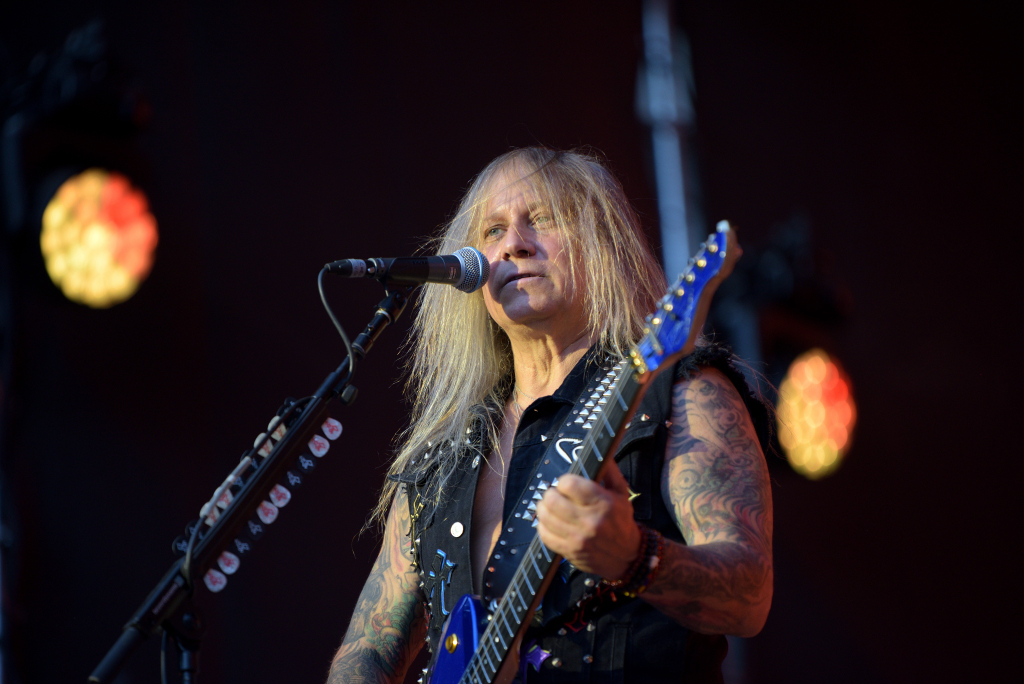 Savatage by Sven Bernhardt16