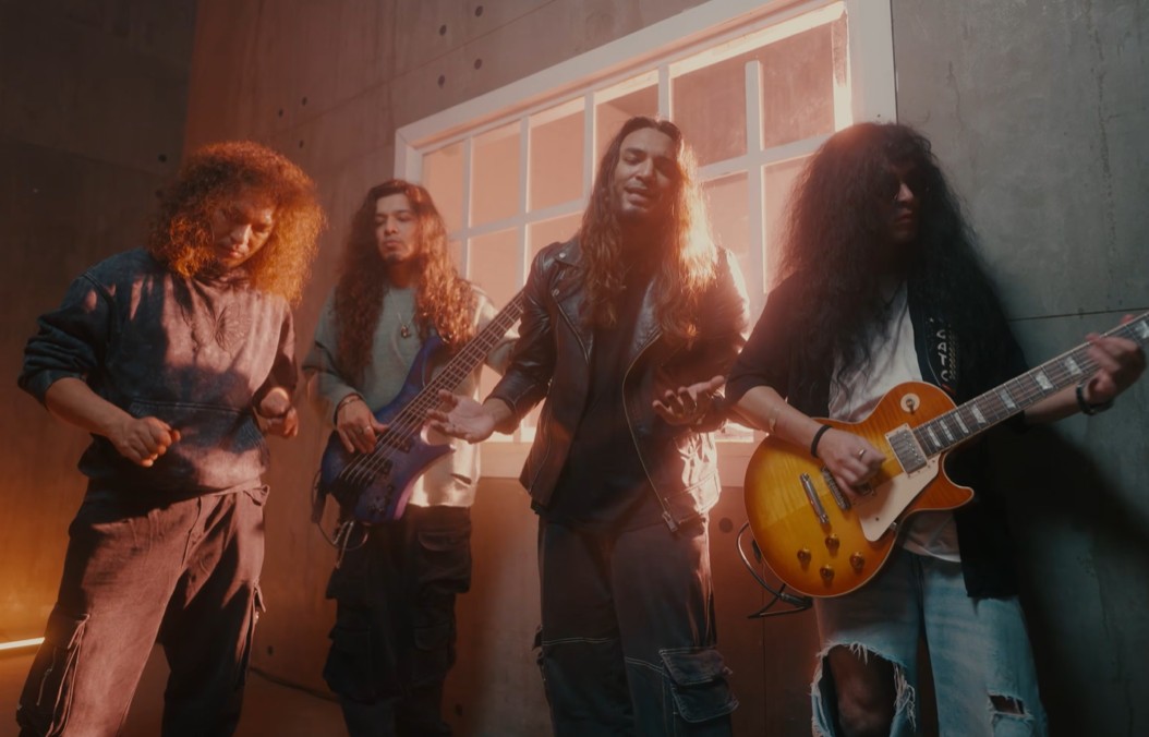 Mehr über den Artikel erfahren GIRISH AND THE CHRONICLES – Nächste Videosingle: `A New Spark´ ist da