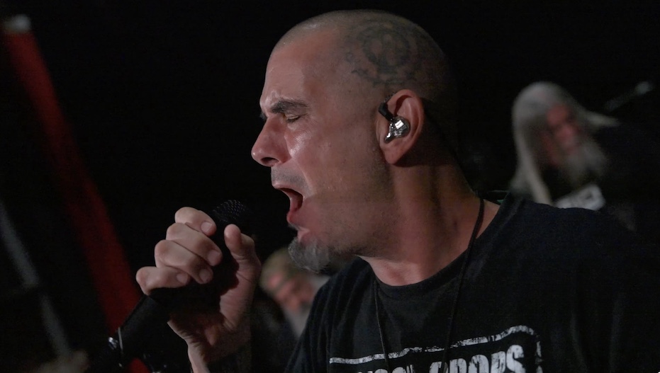 Du betrachtest gerade DOWN – Neue `The Myth` Single im offiziellen Video