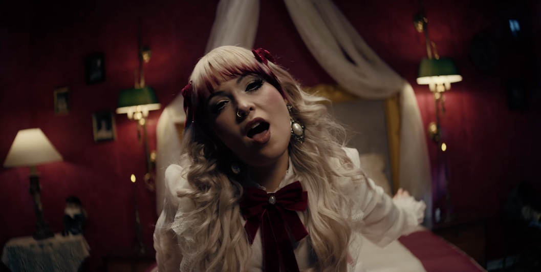 Du betrachtest gerade ENEMY INSIDE feat. As Everything Unfolds & Lake Malice – Neue `Rag Doll` Video-Single