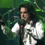 HOLLYWOOD VAMPIRES  – `7 And 7 Is` Video von “At Montreux Jazz Festival“