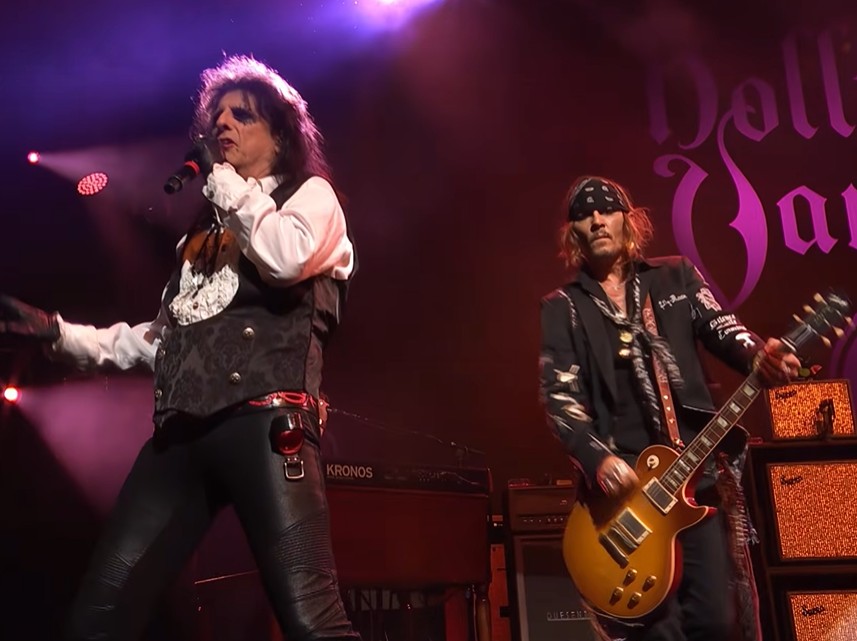 Du betrachtest gerade HOLLYWOOD VAMPIRES – `I Got A Line On You´ (beim Montreux Jazz Festival) Clip geteilt