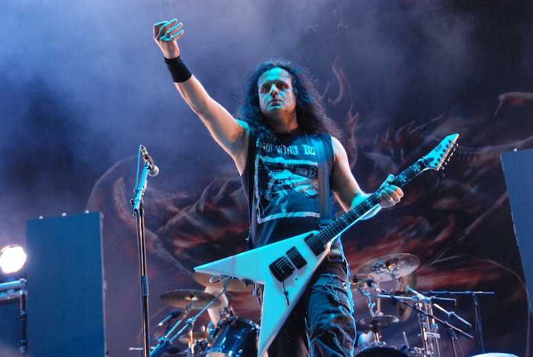 Du betrachtest gerade KREATOR –  Thrasher graben  Video zu`Blind Faith` Live in Tuttlingen 1987 aus